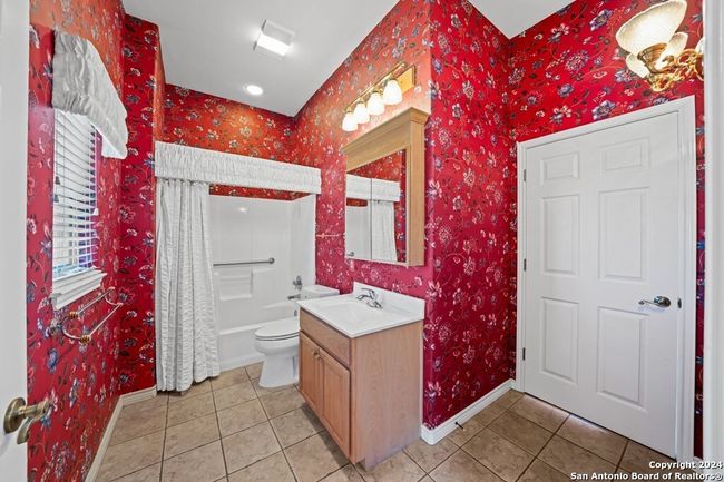 2029 Crown Ridge Dr, House other with 4 bedrooms, 3 bathrooms and null parking in Kerrville TX | Image 31