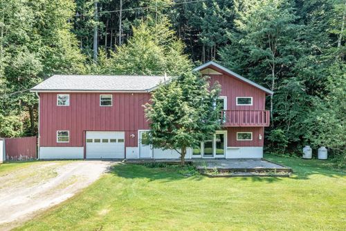 257 Meadow Ln, Stowe, VT, 05672-4640 | Card Image