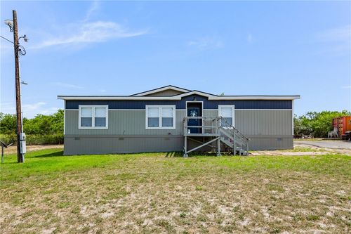 709 S Vista Dr, Sandia, TX, 78383-4045 | Card Image