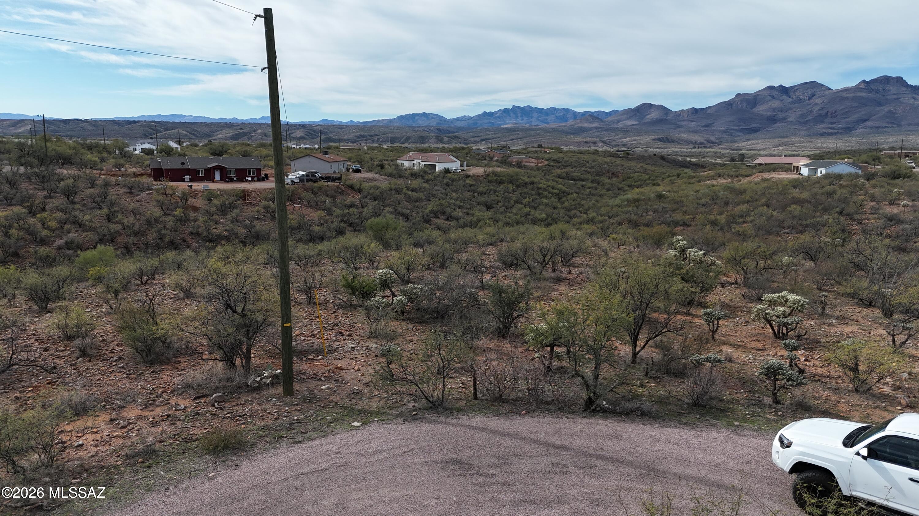 Land in Rio Rico