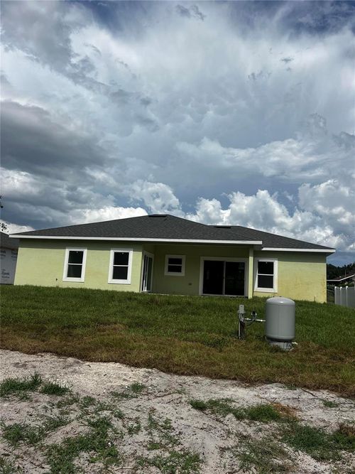 32835 Forest Ave, LEESBURG, FL, 34788-3937 | Card Image