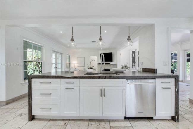 1161 Sunset Rd, House other with 5 bedrooms, 4 bathrooms and null parking in Coral Gables FL | Image 13