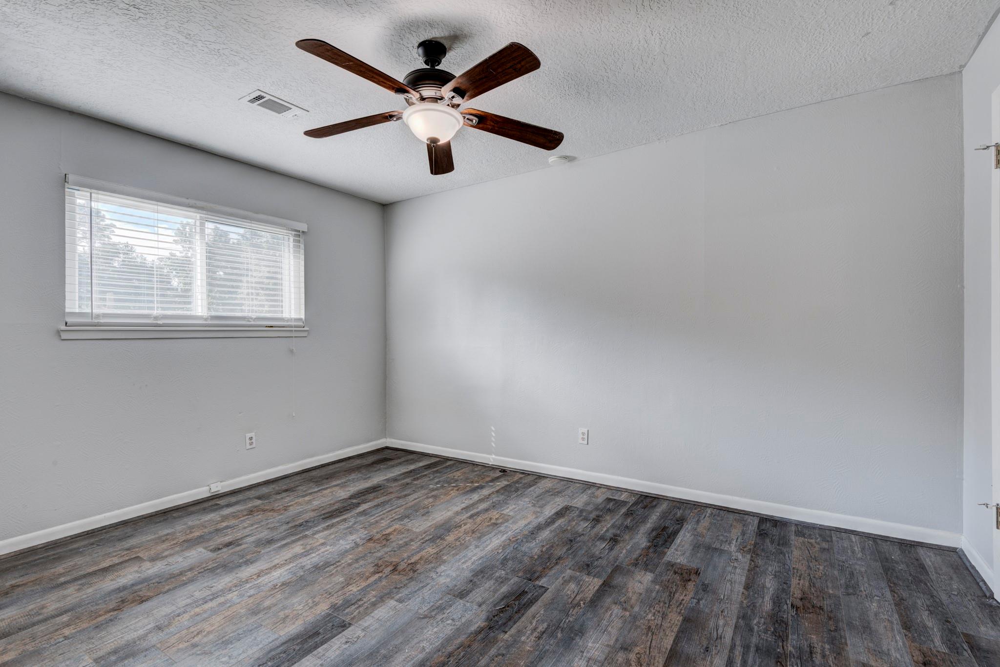Residential Lease in Spring 3