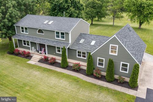 23 Meadow Dr, Southampton, NJ, 08088-8806 | Card Image