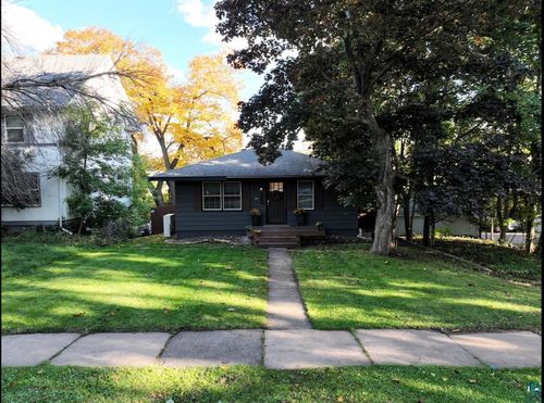 1906 E 6th St, Duluth, MN, 55812-1303 | Card Image