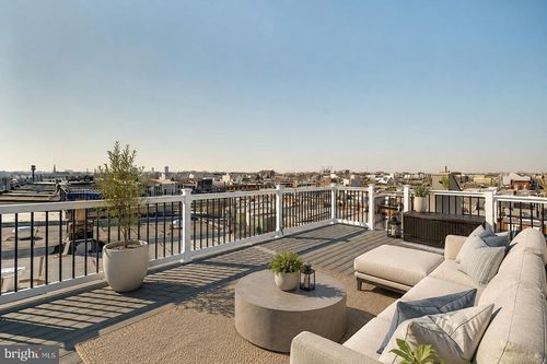 1718 S 18th St, PHILADELPHIA, PA, 19145-2103 | Card Image