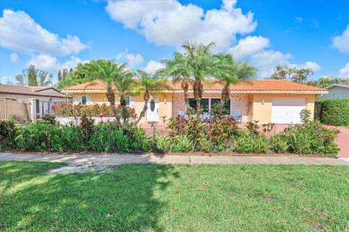 1730 Nw 108th Ave, Pembroke Pines, FL, 33026-2235 | Card Image