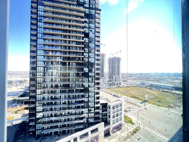 1306 - 2920 Highway 7, Condo with 1 bedrooms, 1 bathrooms and null parking in Vaughan ON | Image 28