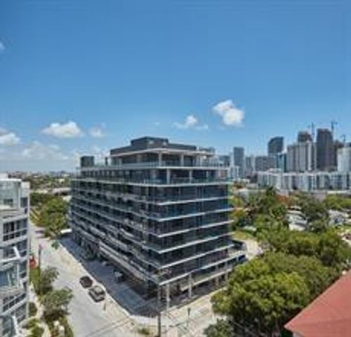 704-201 Sw 17th Road, Miami, FL, 33129 | Card Image