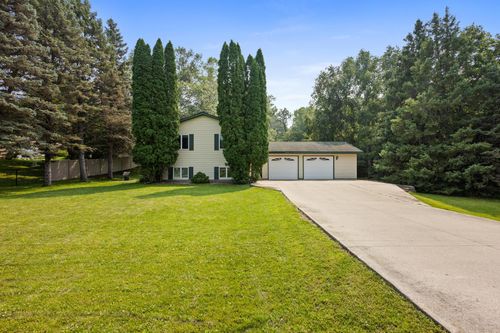 1708 Cranberry Ln Ne, Alexandria, MN, 56308-8530 | Card Image