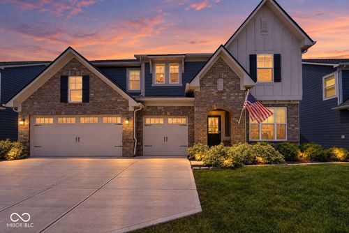15966 Black Willow Ln, Fishers, IN, 46040-8817 | Card Image