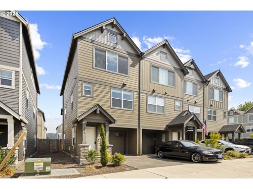 176 Sw Hewitt Ave, Troutdale, OR, 97060-1583 | Card Image