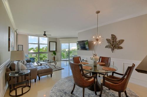 603-804 E Windward Way, Lantana, FL, 33462-8035 | Card Image