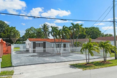 7120 Sw 21st St, Miami, FL, 33155-1623 | Card Image