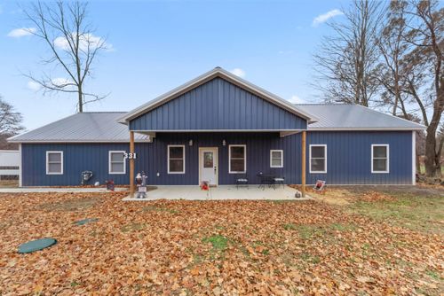 331 E State St, Hanover, MI, 49241-9822 | Card Image