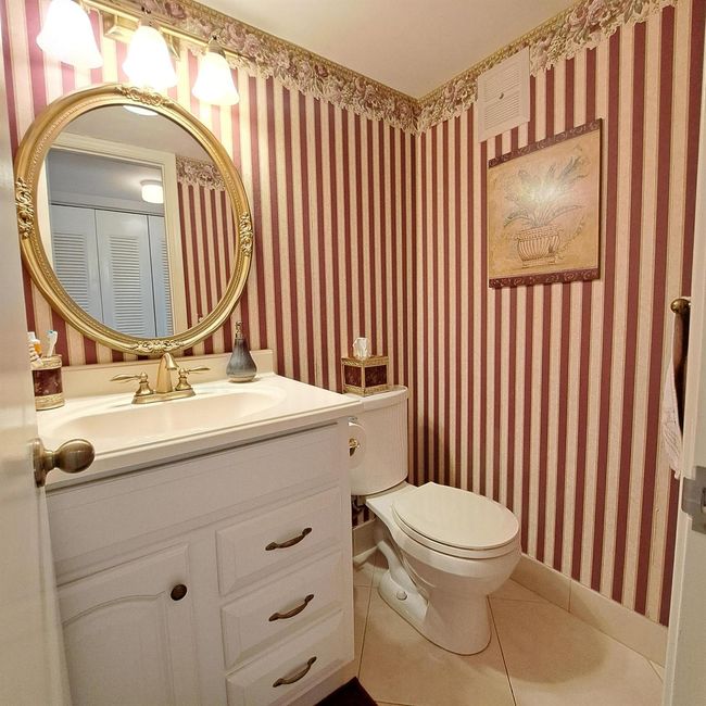 53 Northampton C, Condo with 1 bedrooms, 2 bathrooms and null parking in West Palm Beach FL | Image 12