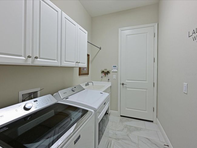 12816 Coastal Breeze Way, House other with 3 bedrooms, 2 bathrooms and null parking in Bradenton FL | Image 29
