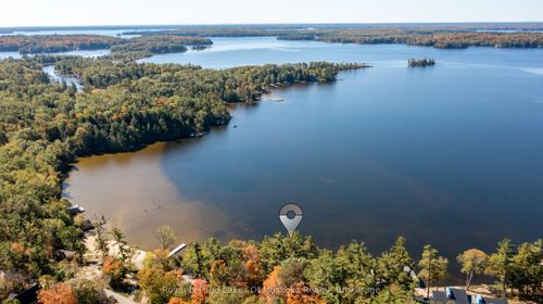 1031 Bowyers Beach Rd, Bracebridge, ON, P1L1W8 | Card Image