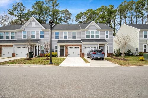 105 Stegg St, Williamsburg, VA, 23185-2515 | Card Image