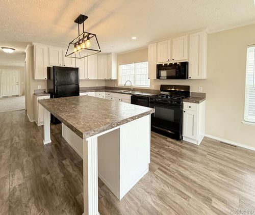 1190 Primrose Ct, Albion, MI, 49224-6614 | Card Image