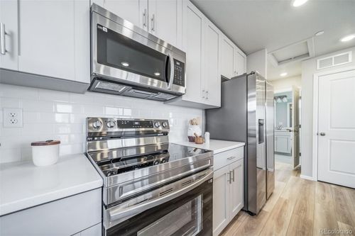 46511 Gold Prairie Dr, Bennett, CO, 80102-8852 | Card Image