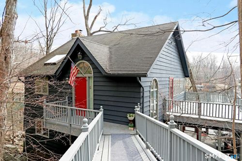 159 Mountain Rd, Ridgefield, CT, 06877-1612 | Card Image