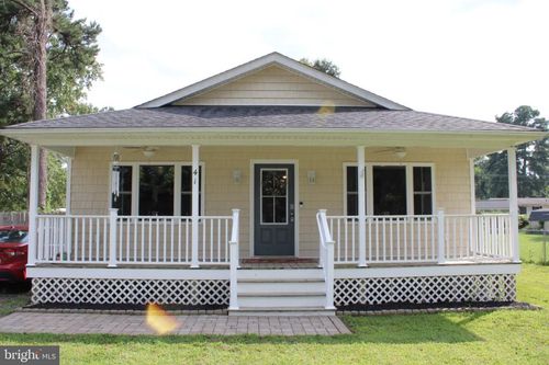 41 Mount Vernon Dr, COLONIAL BEACH, VA, 22443-4206 | Card Image