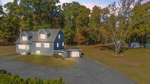 82 Chase Road, South Hampton, NH, 03827 | Card Image