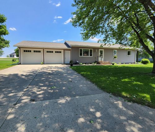 503 Sunrise Dr, Olivia, MN, 56277-1466 | Card Image