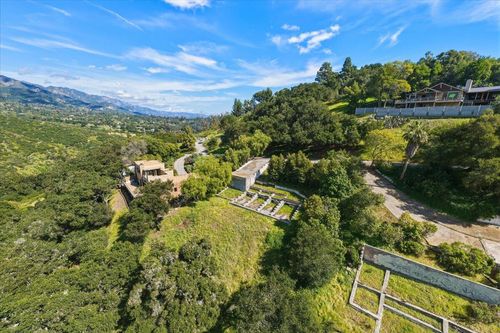225 Conejo Rd, SANTA BARBARA, CA, 93103-1637 | Card Image