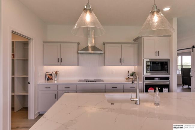 5513 N 191 St St, House other with 4 bedrooms, 3 bathrooms and 3 parking in Elkhorn NE | Image 25