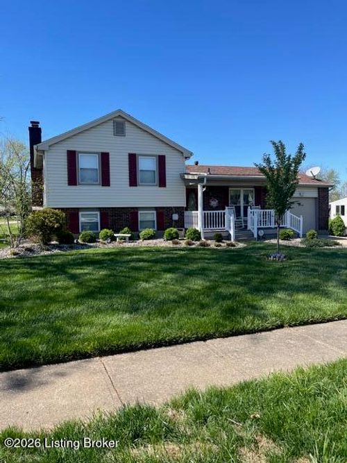 7201 Autumn Bent Way, Crestwood, KY, 40014-9089 | Card Image