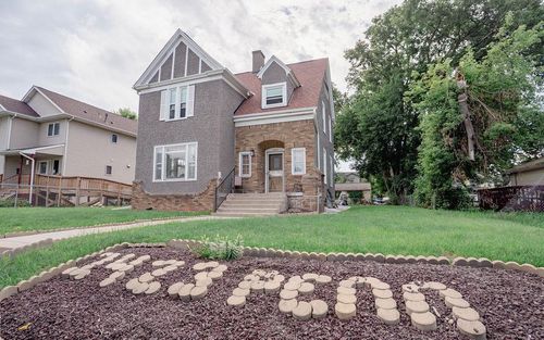 1423 Penn Ave N, Minneapolis, MN, 55411-3049 | Card Image