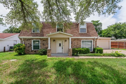 4102 Apache Trail Court, Granbury, TX, 76048 | Card Image