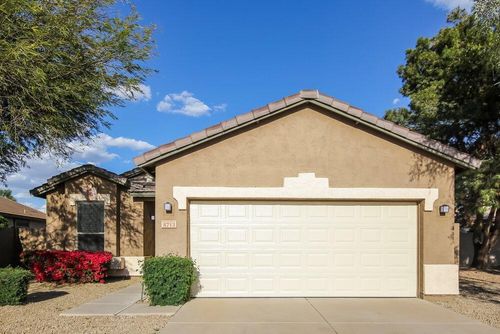 8713 N 58th Ln, Glendale, AZ, 85302-4641 | Card Image