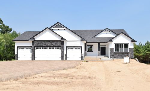 21705 Willys St Ne, East Bethel, MN, 55011-5511 | Card Image