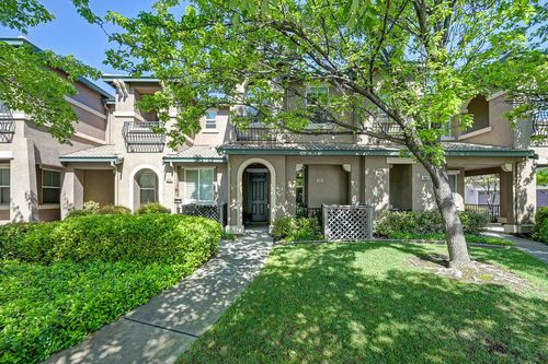 2603 Las Palomas Loop, Lincoln, CA, 95648 | Card Image