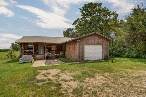 10798 Lawrence 2030, Miller, MO, 65707 | Card Image