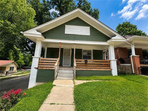 4900 E 23rd St, Kansas City, MO, 64127-3653 | Card Image