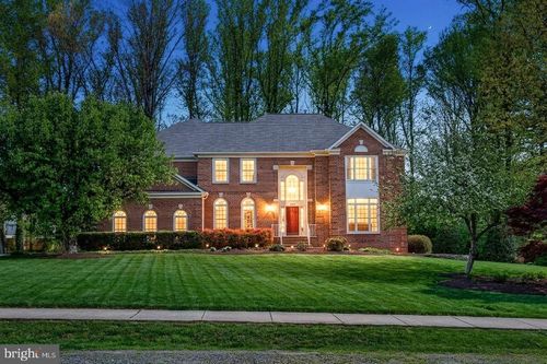 6488 Lake Meadow Dr, BURKE, VA, 22015-3930 | Card Image