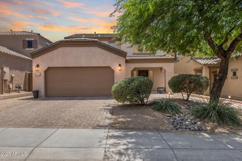 2351 W Hunter Ct, Phoenix, AZ, 85085-2774 | Card Image
