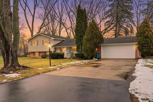 6382 Houghten Dr, Troy, MI, 48098-1832 | Card Image