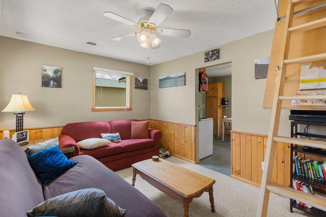 28-web-or-mls-652_330th_Ave-153.jpg | Image 21