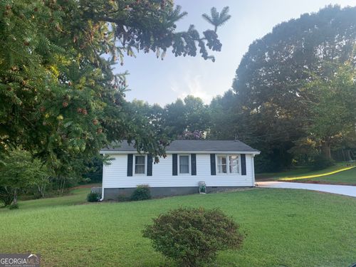 4539 Cash Dr, Flowery Branch, GA, 30542-3664 | Card Image