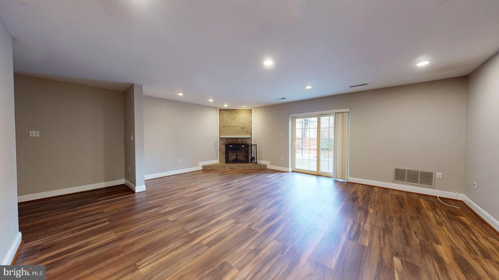 Residential Lease in ARLINGTON 2