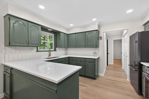 8 Cambre Cir, Hot Springs Village, AR, 71909-3419 | Card Image