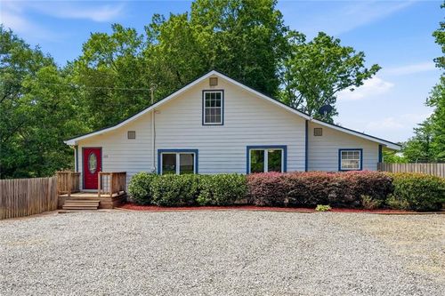 135 Grogan Rd Ne, White, GA, 30184-2504 | Card Image