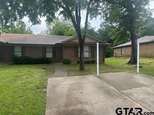 16045 Shoshone Dr, Tyler, TX, 75703 | Card Image