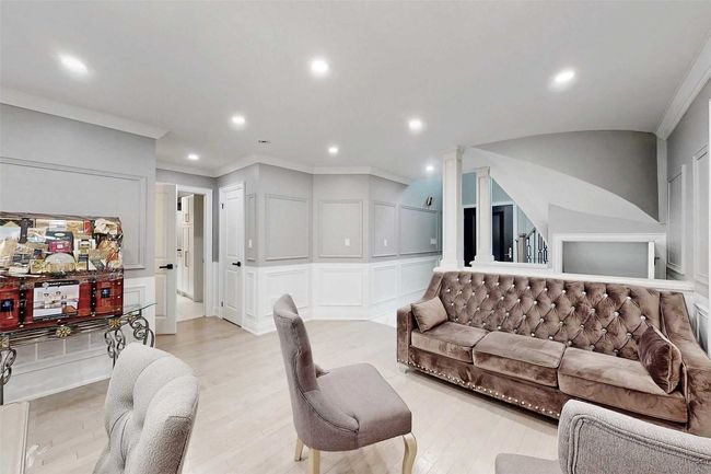MAIN - 10 Purcell Cres, House other with 4 bedrooms, 3 bathrooms and 4 parking in Maple ON | Image 9
