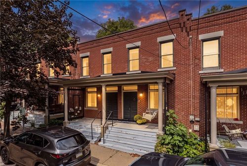 4 Clarendon Pl, Pittsburgh, PA, 15206-3461 | Card Image